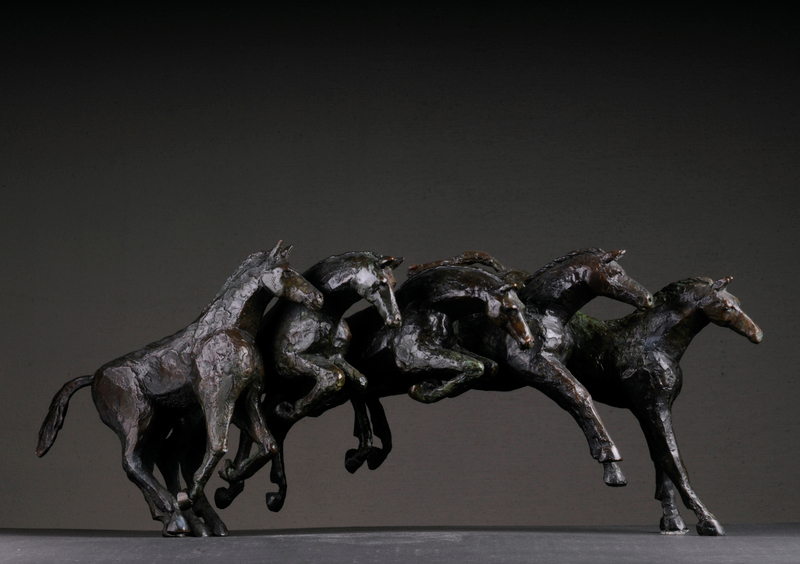 Cinq chevaux